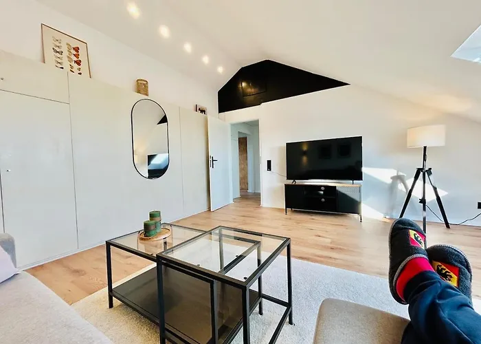 Oase & Ausblick Im Dreilaendereck